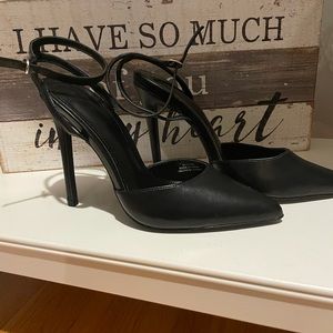 New Forever21 ankle strap heels